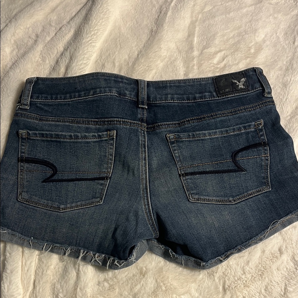 American Eagle Outfitters Dark Blue Jean Shorts - Picture 4 of 4